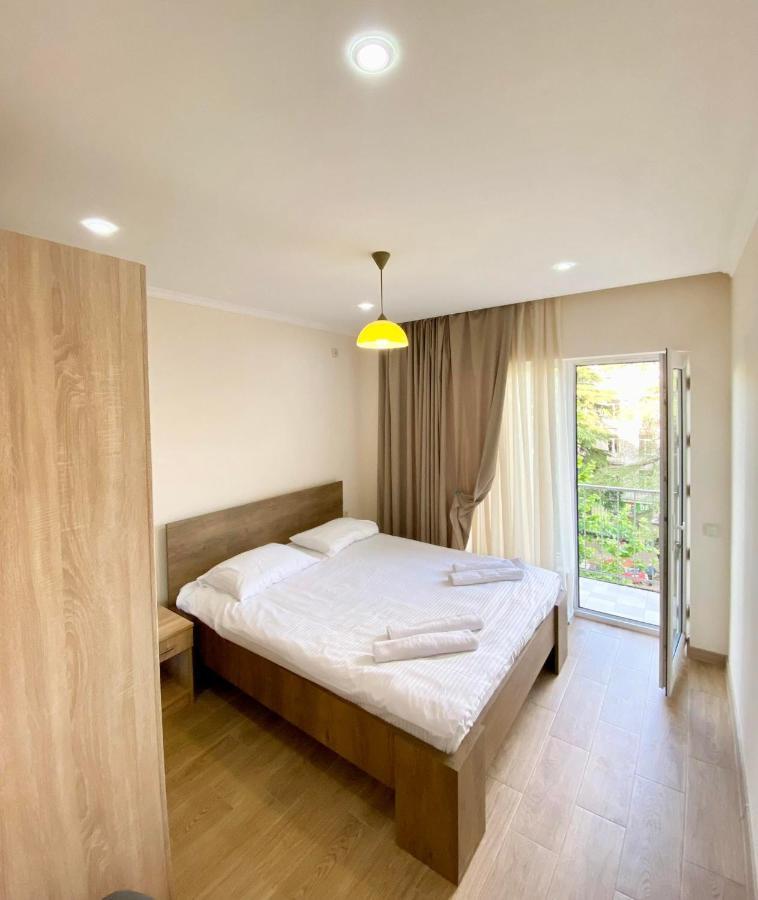 Room 27 In Koutaïssi Extérieur photo