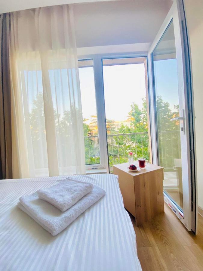 Room 27 In Koutaïssi Extérieur photo